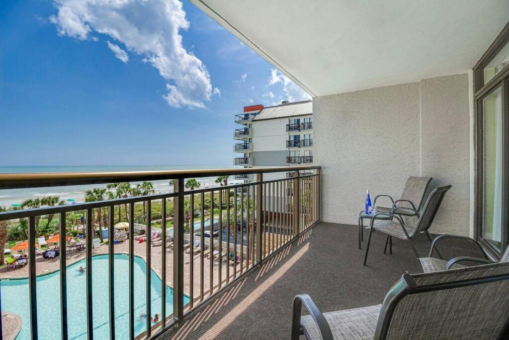 Breathtaking Oceanfront Suite Grand Cayman 451 Миртъл Бийч Екстериор снимка